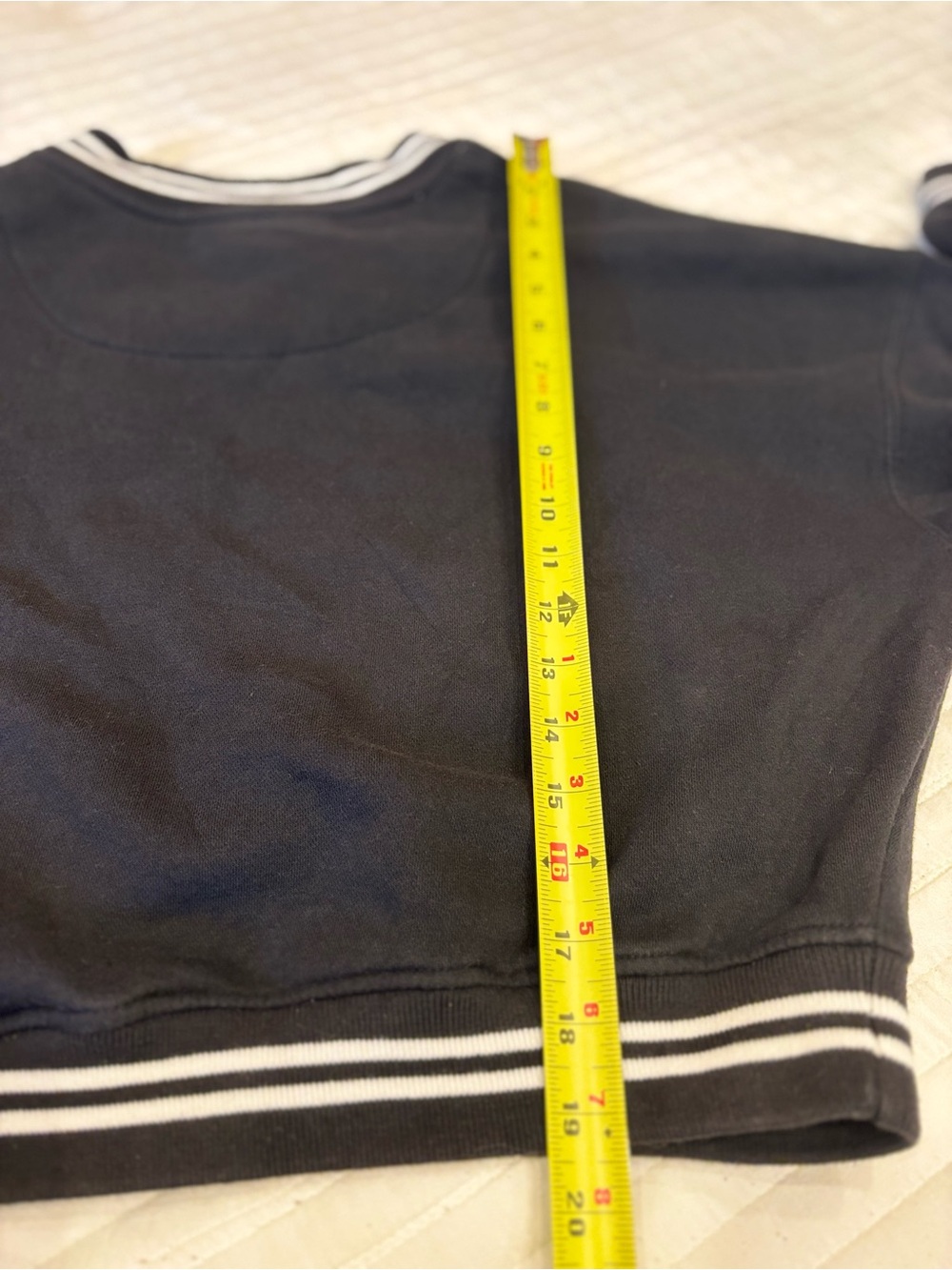 Bass Pro Shops Striped V-Neck Black & White Varsity Sweater Women's Small - Picture 4 of 6